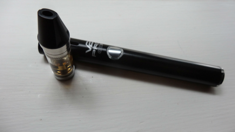 Illustration for article titled V2 Pro Vaporizer Review: A Marvelous Magnetic Vape Pen
